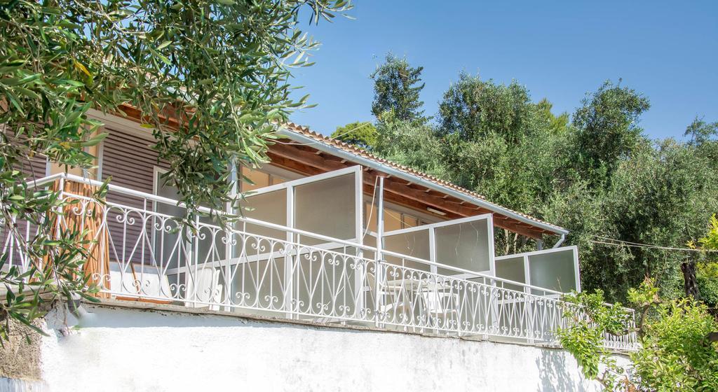 Spiti Kritikos Apartment Беницес Екстериор снимка