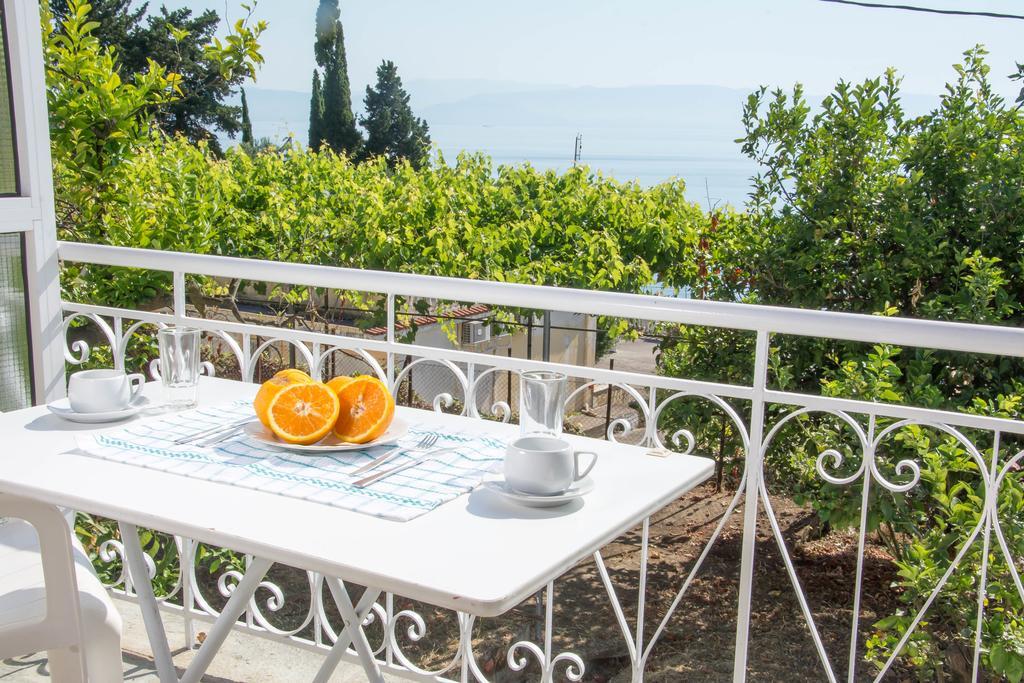 Spiti Kritikos Apartment Беницес Екстериор снимка