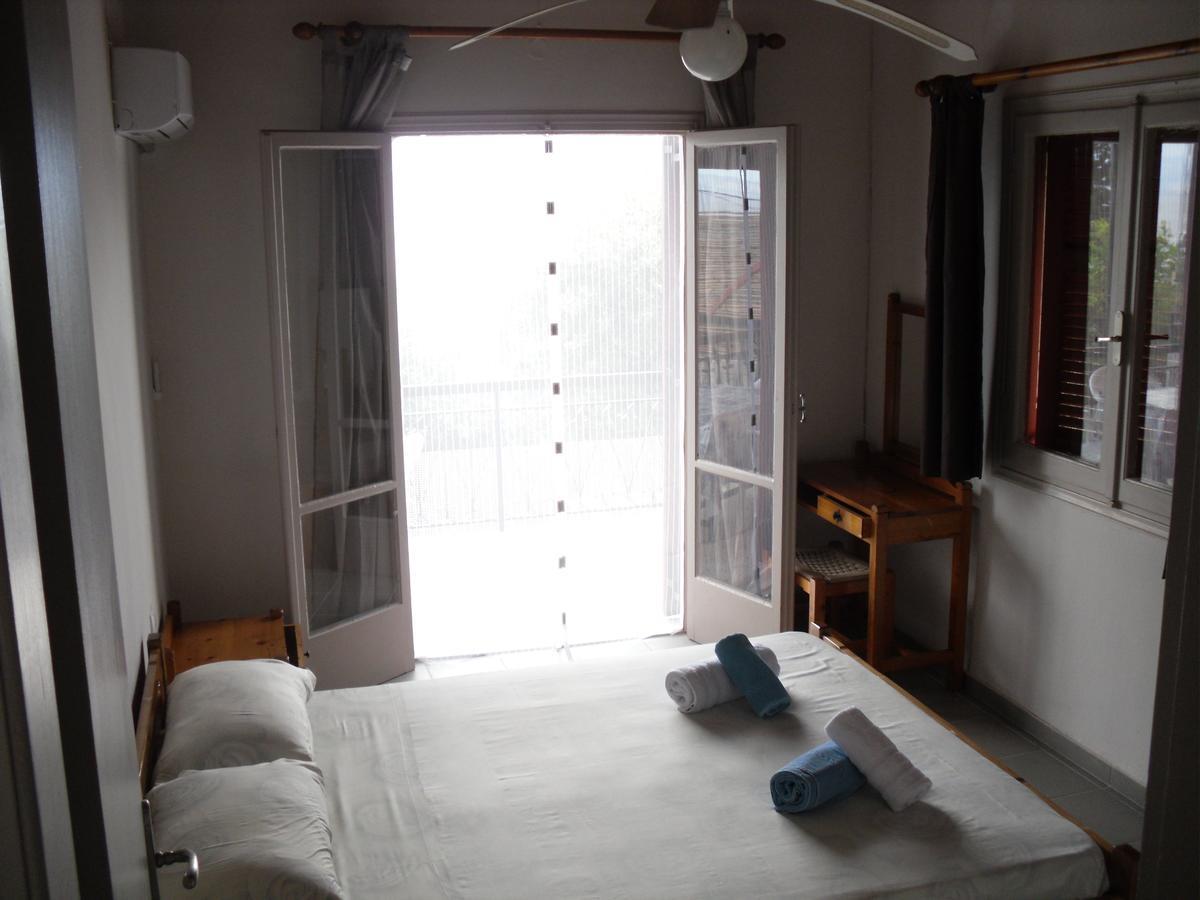 Spiti Kritikos Apartment Беницес Екстериор снимка