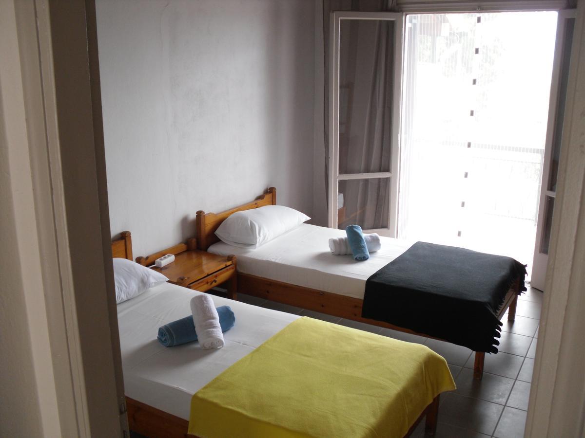 Spiti Kritikos Apartment Беницес Екстериор снимка