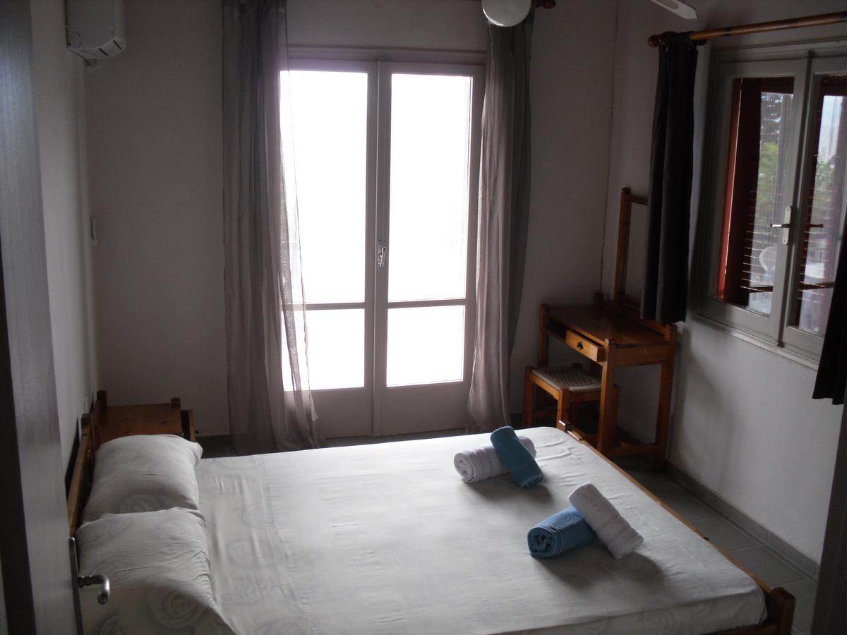 Spiti Kritikos Apartment Беницес Екстериор снимка