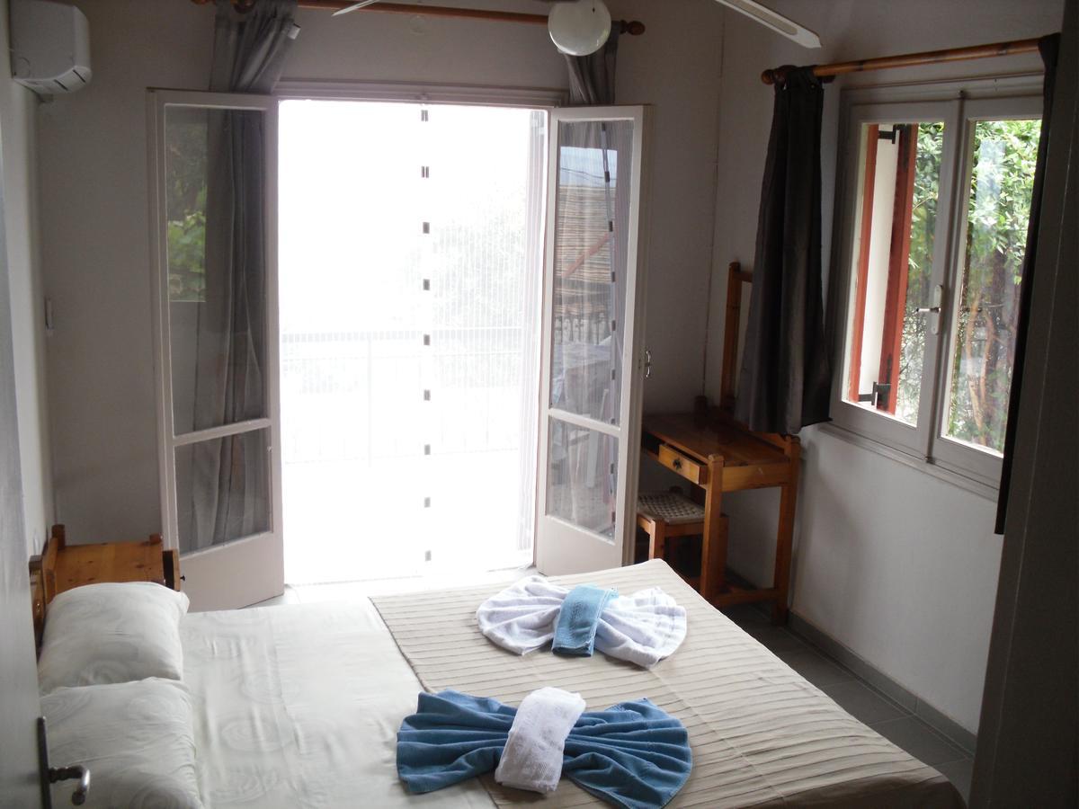 Spiti Kritikos Apartment Беницес Екстериор снимка